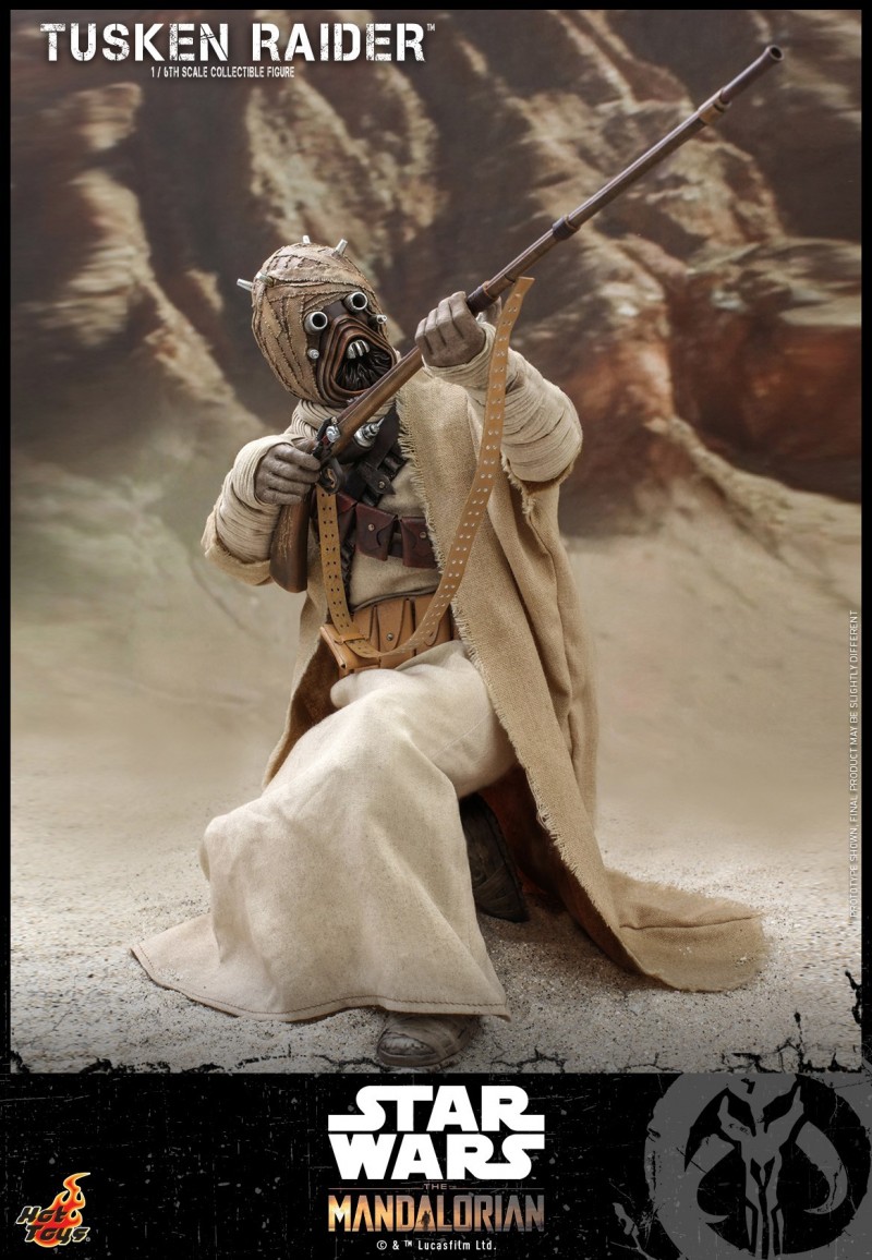 Hot Toys - Mando - Tusken Raider collectible figure_PR6.jpg
