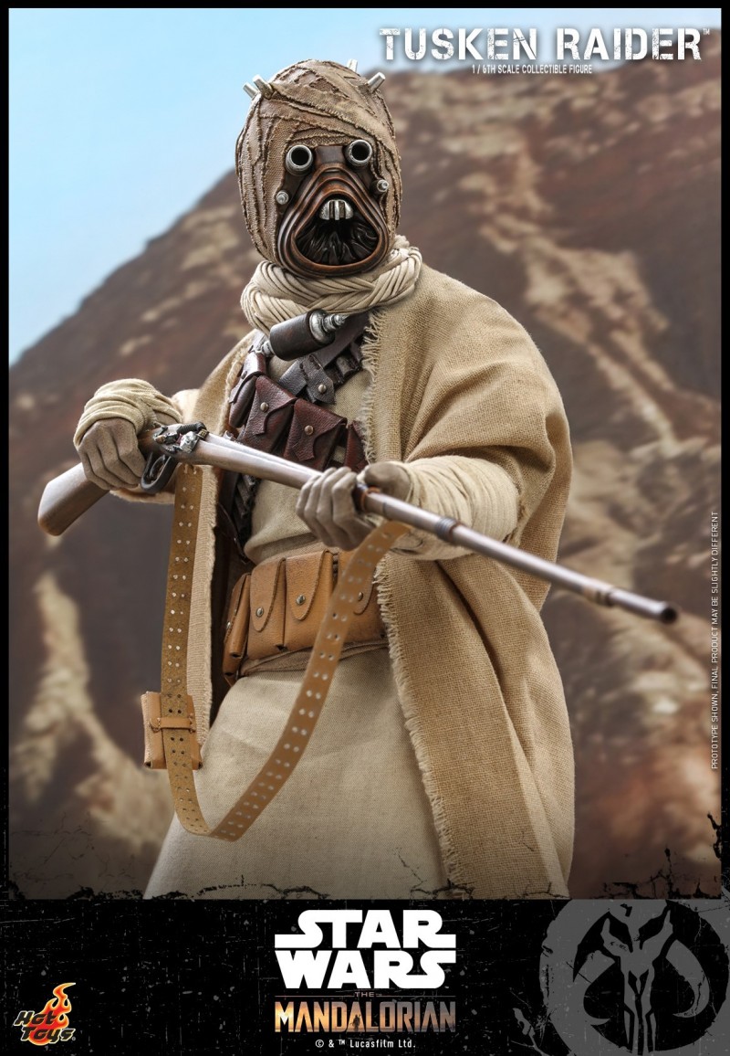 Hot Toys - Mando - Tusken Raider collectible figure_PR7.jpg