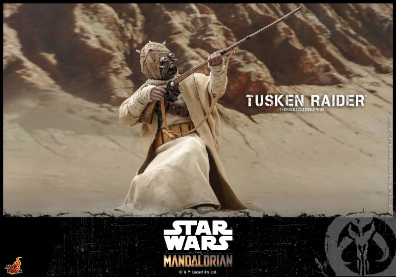 Hot Toys - Mando - Tusken Raider collectible figure_PR13.jpg