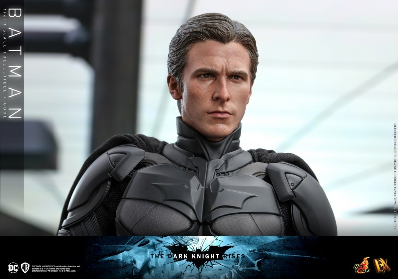 Hot Toys - TDKR - Batman collectible figure_PR17.jpg Hot Toys - TDKR - Batman collectible figure_PR17.jpg