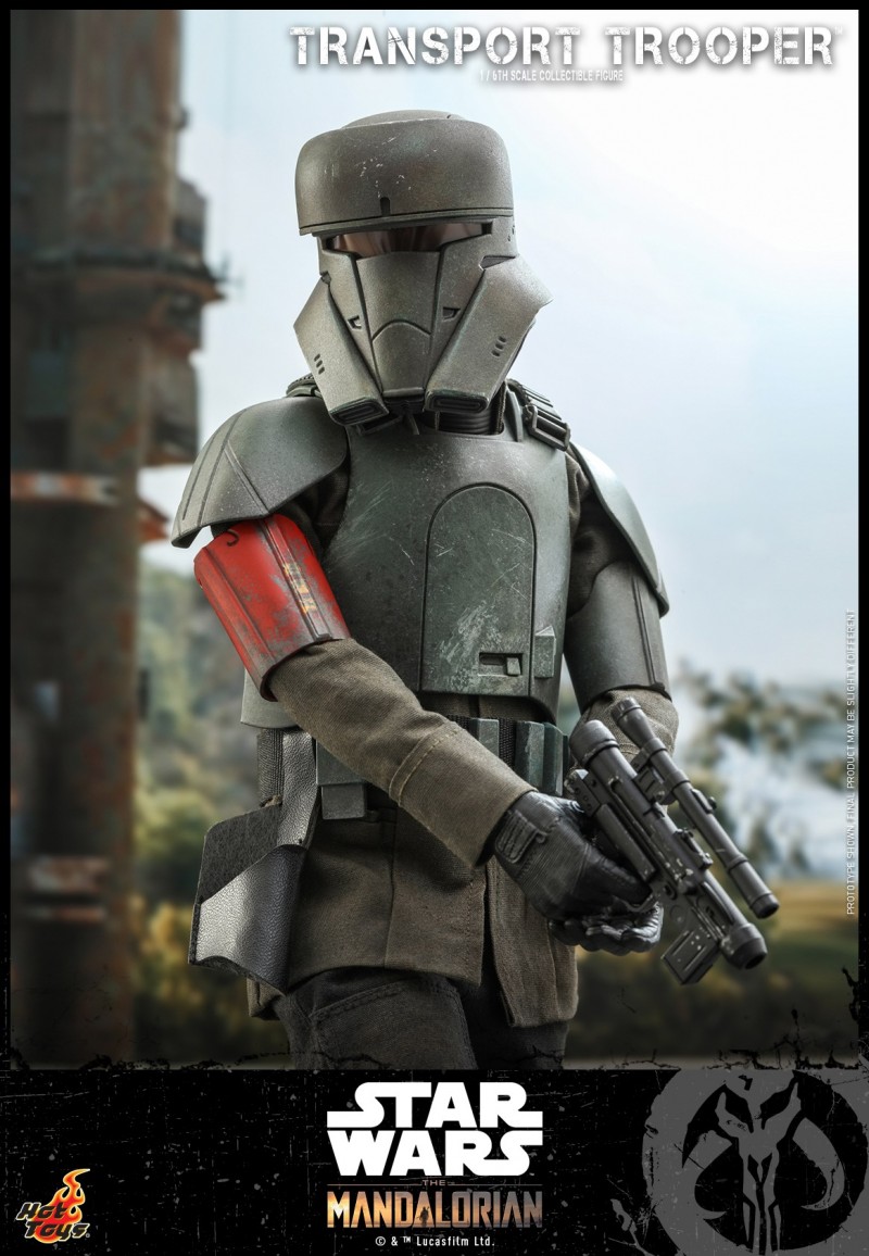 Hot Toys - Mando - Transport Trooper collectible figure_PR7.jpg