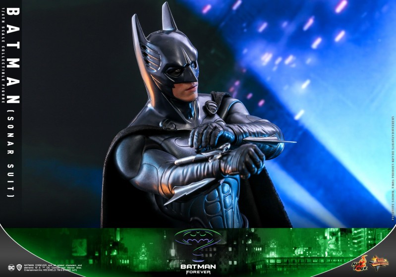Hot Toys - Batman Forever - Batman collectible figure_PR14.jpg