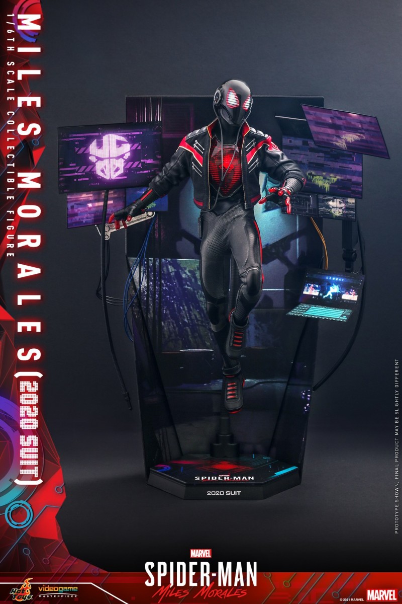 Hot Toys - SMMM - Miles Morales (2020 Suit) collectible_PR3.jpg