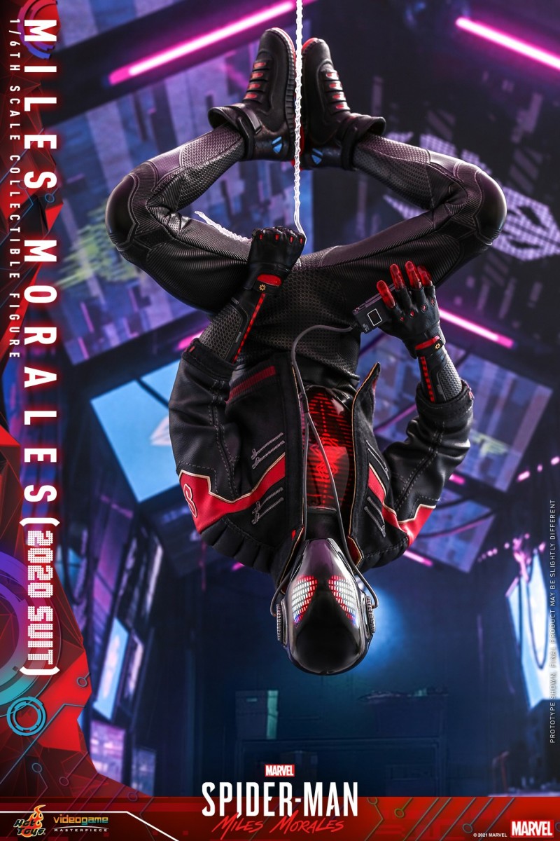 Hot Toys - SMMM - Miles Morales (2020 Suit) collectible_PR9.jpg