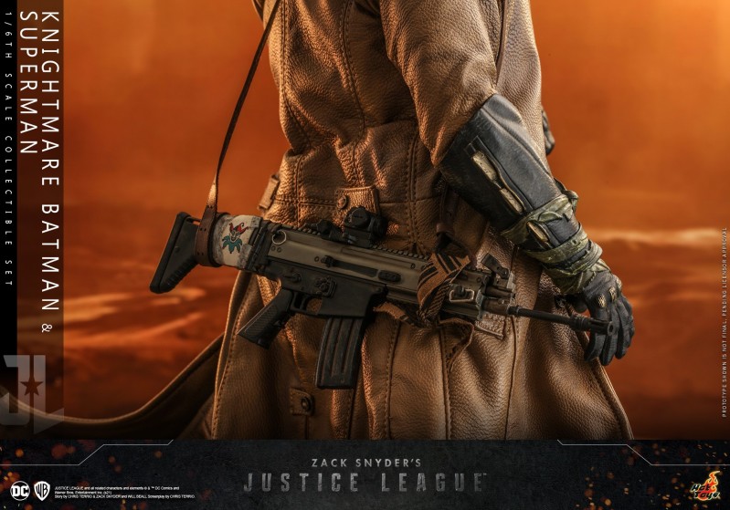 Hot Toys - Zack Snyder Justice League - Knightmare Batman and Superman Collectib.jpg