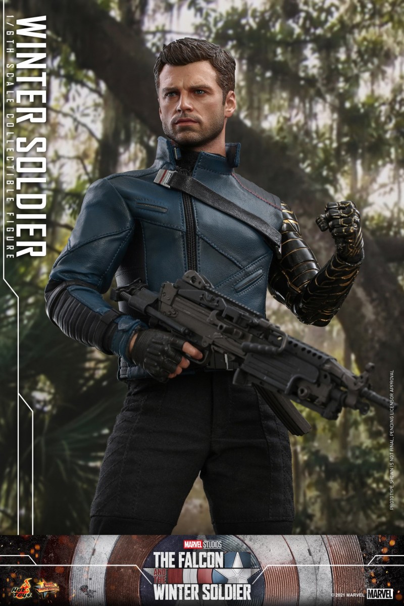Hot Toys - Falcon and Winter Soldier - Winter Soldier collectible figure_PR2.jpg