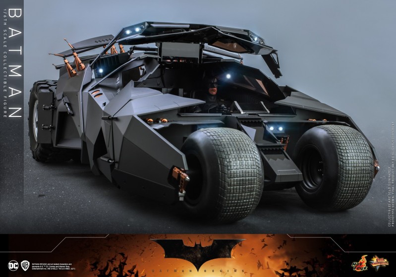 Hot Toys - Batman Begins - Batman collectible figure_PR20.jpg