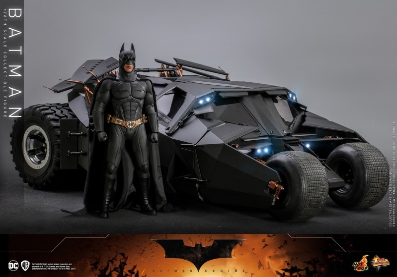 Hot Toys - Batman Begins - Batman collectible figure_PR21.jpg