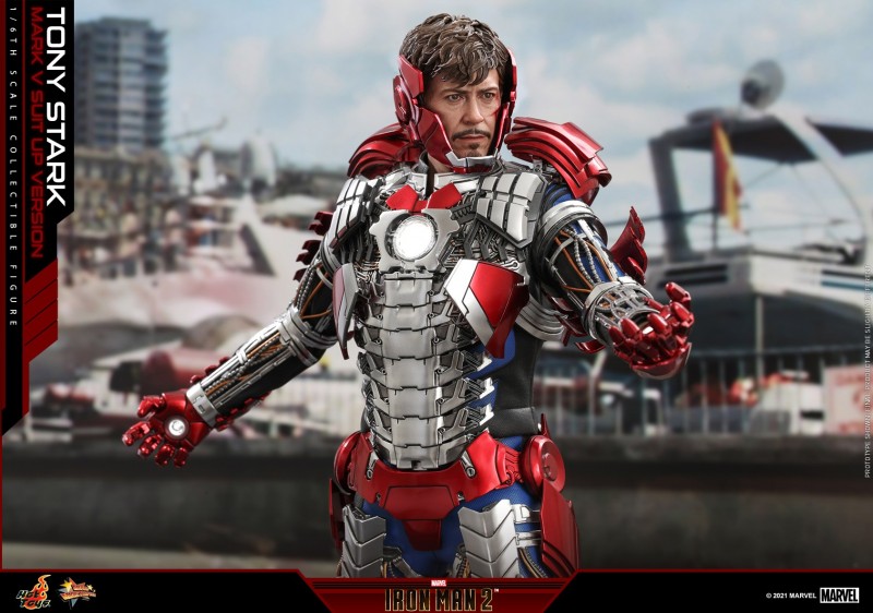 Hot Toys - IM2 - Tony Stark (Mark V Suit Up Version) collectible figure_PR13.jpg
