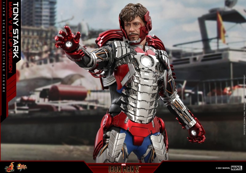 Hot Toys - IM2 - Tony Stark (Mark V Suit Up Version) collectible figure_PR12.jpg