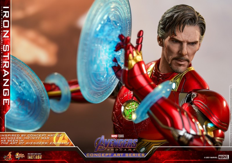 Hot Toys - A4 - Iron Strange collectible figure_PR13.jpg
