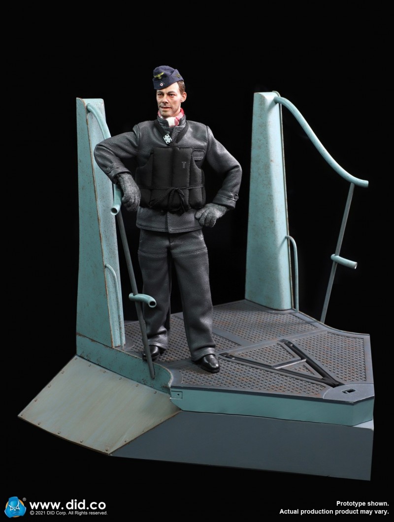 German U-Boat Conning tower gun deck diorama part C 1.jpg German U-Boat Conning tower gun deck diorama part C 1.jpg