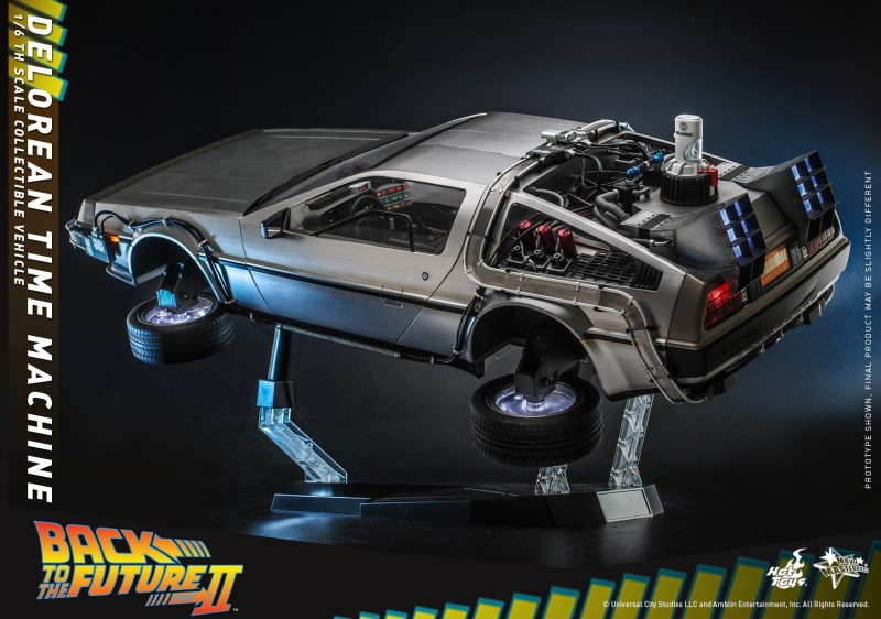 Hot Toys - BTTFII - DeLorean Time Machine collectible vehicle_PR15.jpg