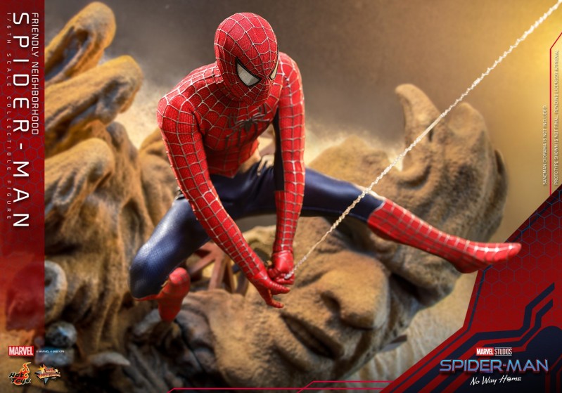 Hot Toys - SMNWH - Friendly Neighborhood SM collectible figure_PR15.jpg