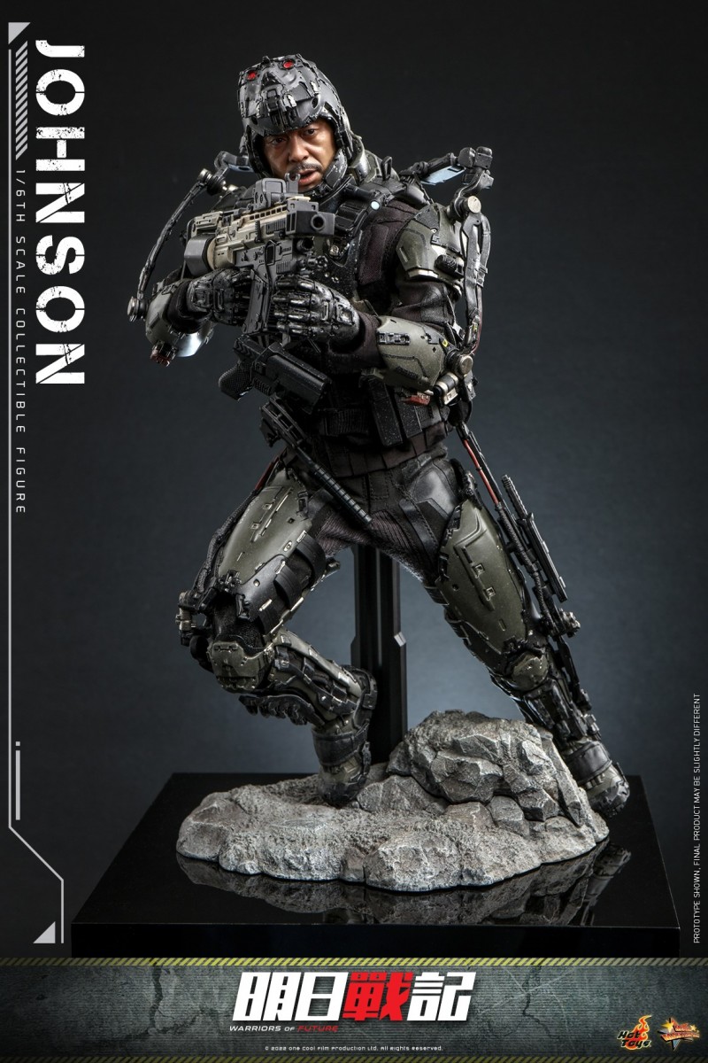 Hot Toys - Warriors of Future - Johnson collectible figure_PR1.jpg
