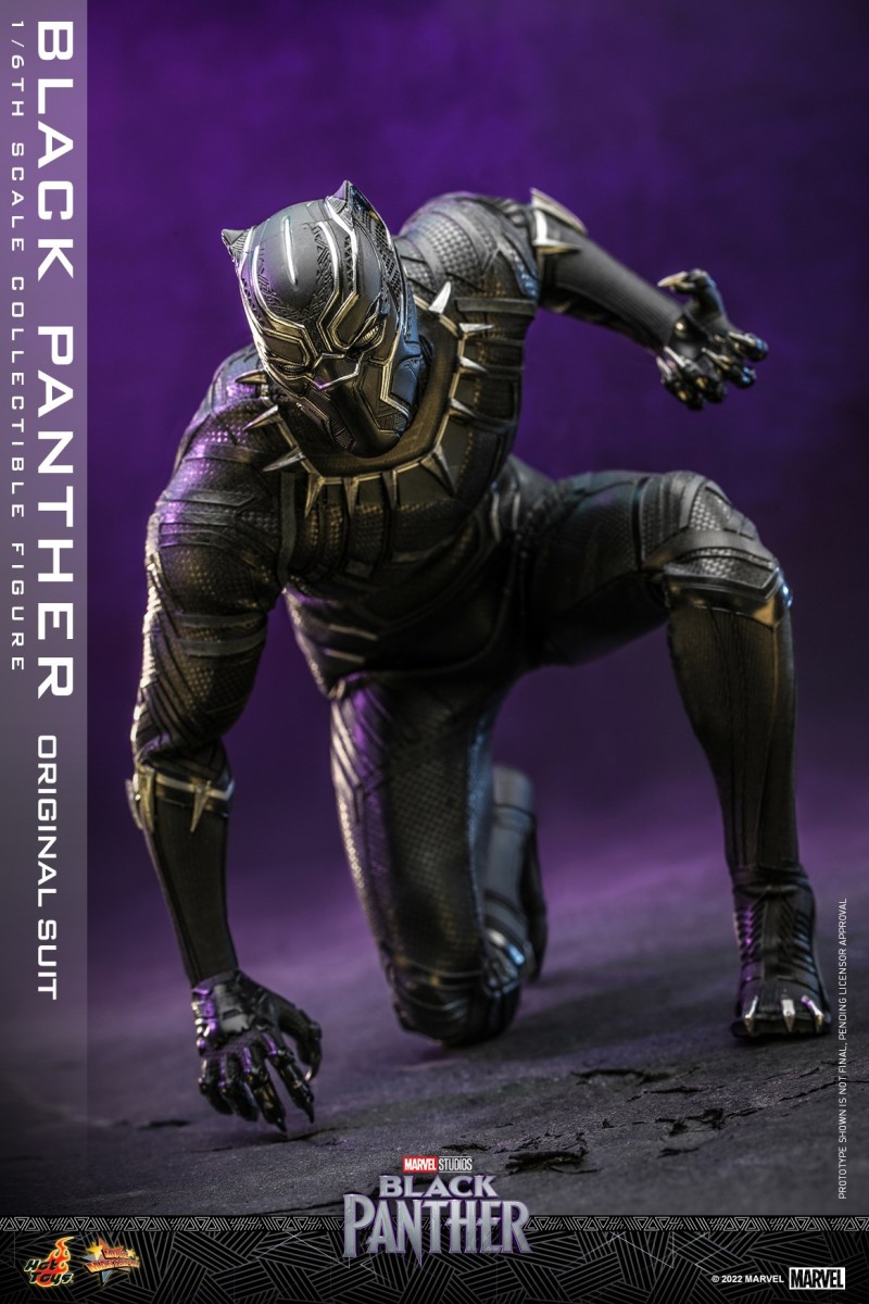 Hot Toys - BP - Black Panther (Original Suit) collectible figure_PR3.jpg Hot Toys - BP - Black Panther (Original Suit) collectible figure_PR3.jpg