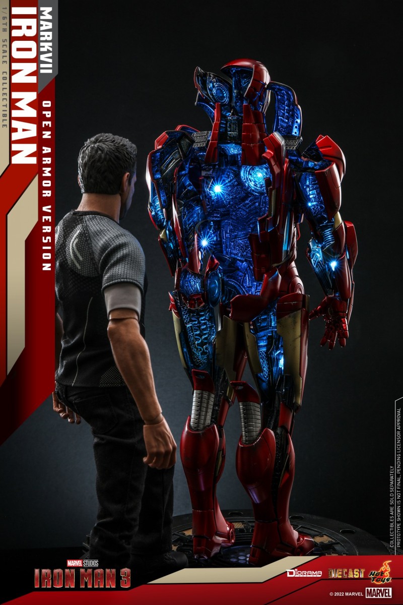 Hot Toys - IM3 - IM Mark VII (Open Armor Ver.) collectible_PR5.jpg