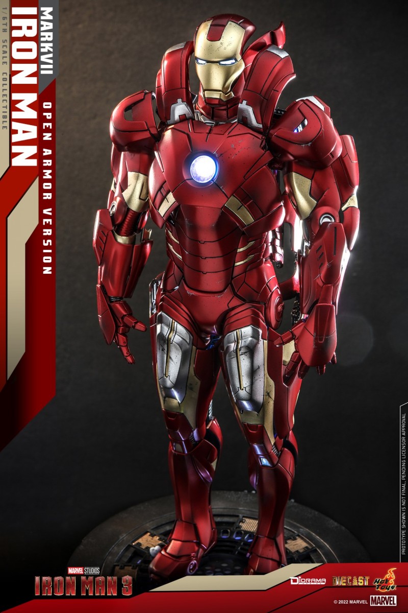 Hot Toys - IM3 - IM Mark VII (Open Armor Ver.) collectible_PR7.jpg