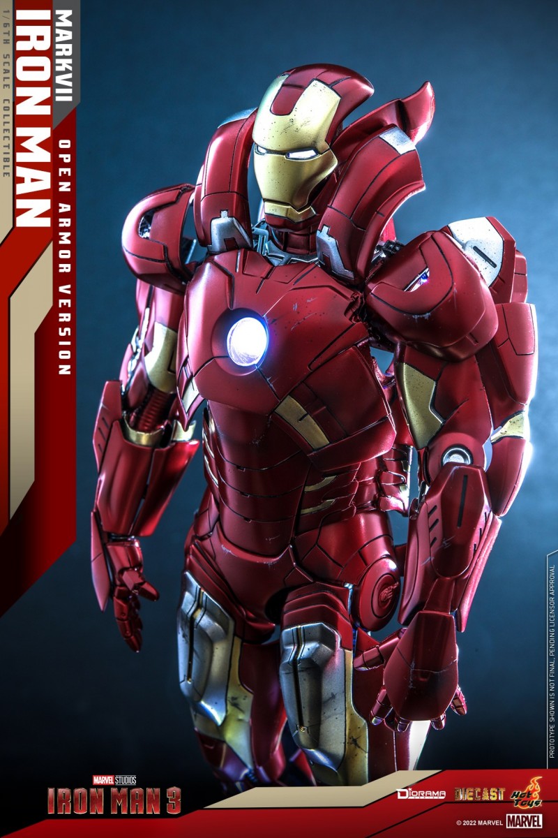 Hot Toys - IM3 - IM Mark VII (Open Armor Ver.) collectible_PR8.jpg