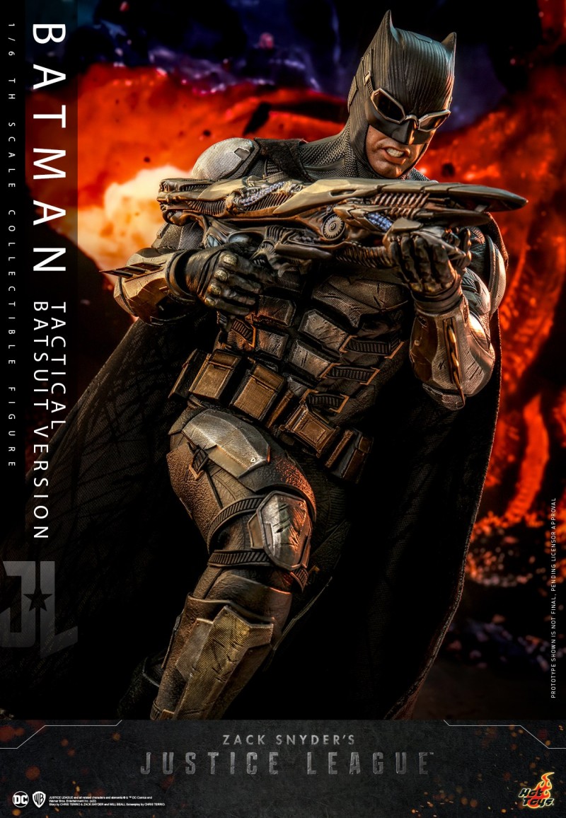 Hot Toys - ZSJL - Batman (Tactical Batsuit) collectible figure_PR9.jpg