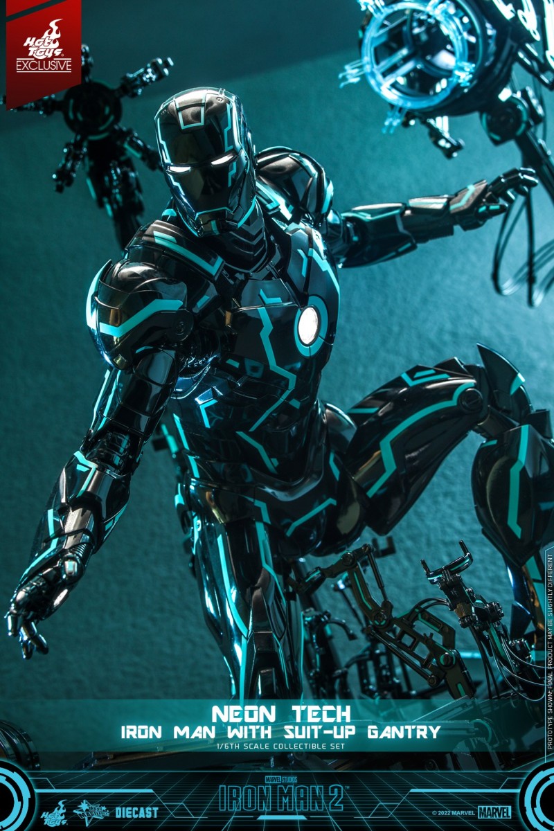 Hot Toys - IM2 - Neon Tech Iron Man with Suit Up Gantry_PR5.jpg