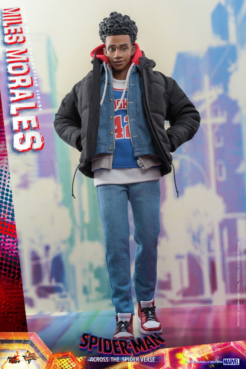 Hot Toys - SMASV - Miles Morales collectible figure_PR8.jpg