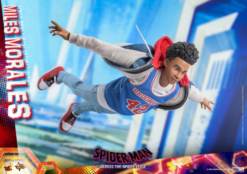 Hot Toys - SMASV - Miles Morales collectible figure_PR10.jpg