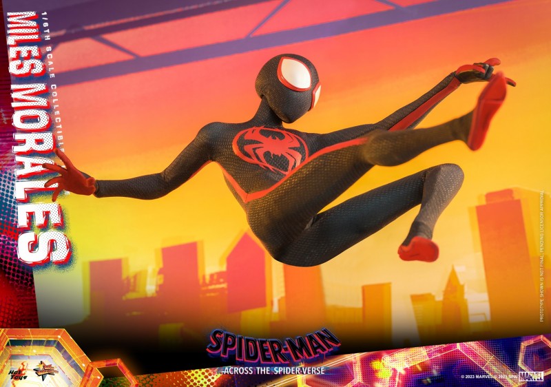 Hot Toys - SMASV - Miles Morales collectible figure_PR16.jpg