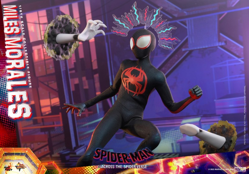 Hot Toys - SMASV - Miles Morales collectible figure_PR21.jpg