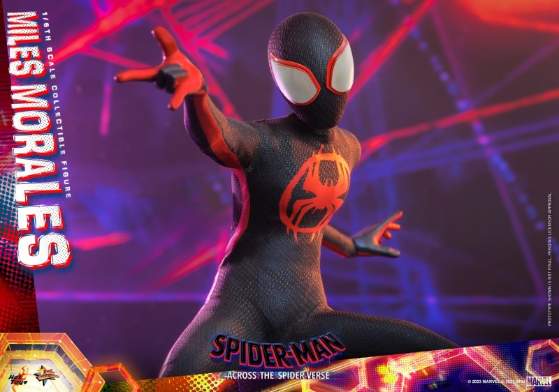 Hot Toys - SMASV - Miles Morales collectible figure_PR24.jpg