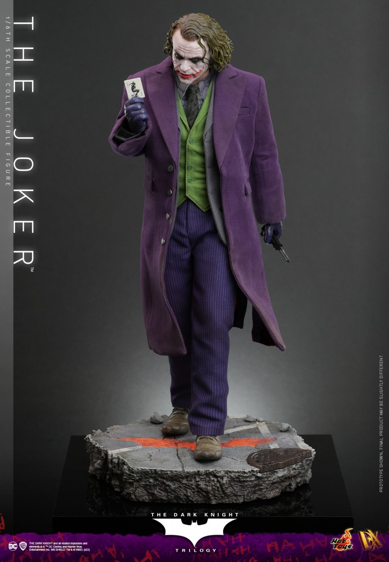 Hot Toys - TDK - 1-6 Joker_PR1.jpg