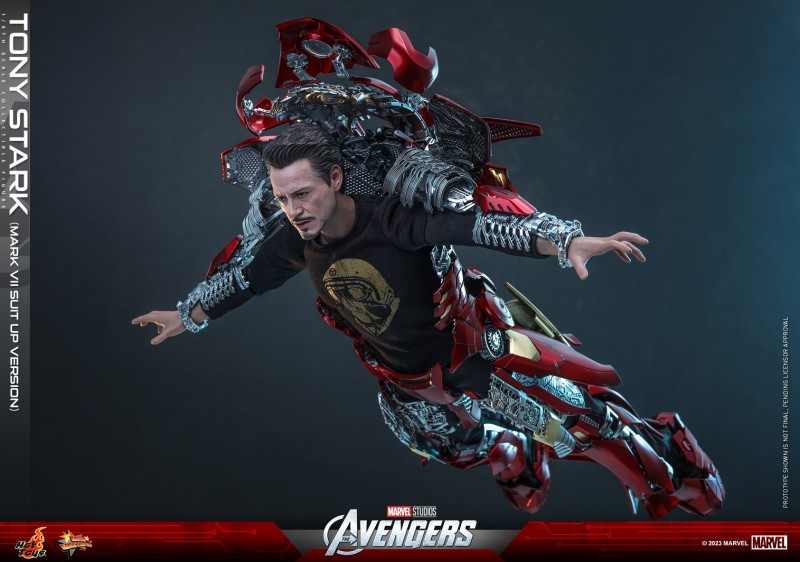 Hot Toys - Avengers - 1-6 Tony Stark (Mark 7 suit up)_PR2.jpg