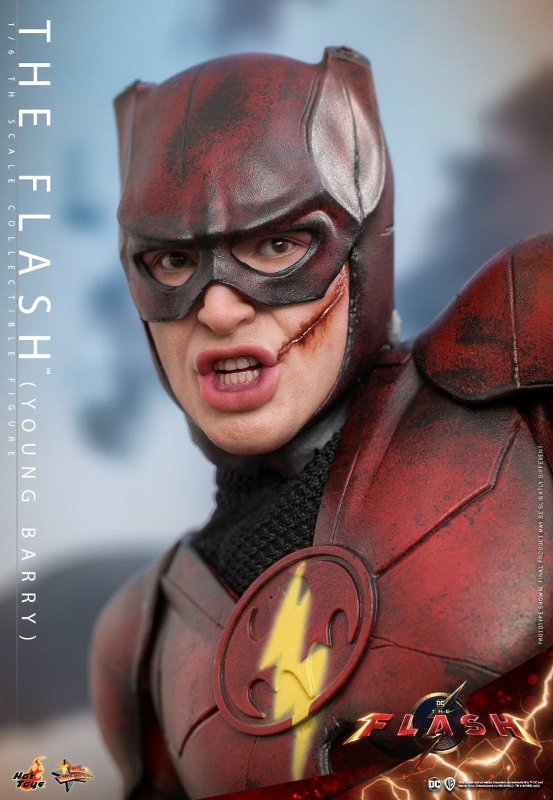 Hot Toys - The Flash - Young Barry_PR10.jpg Hot Toys - The Flash - Young Barry_PR10.jpg