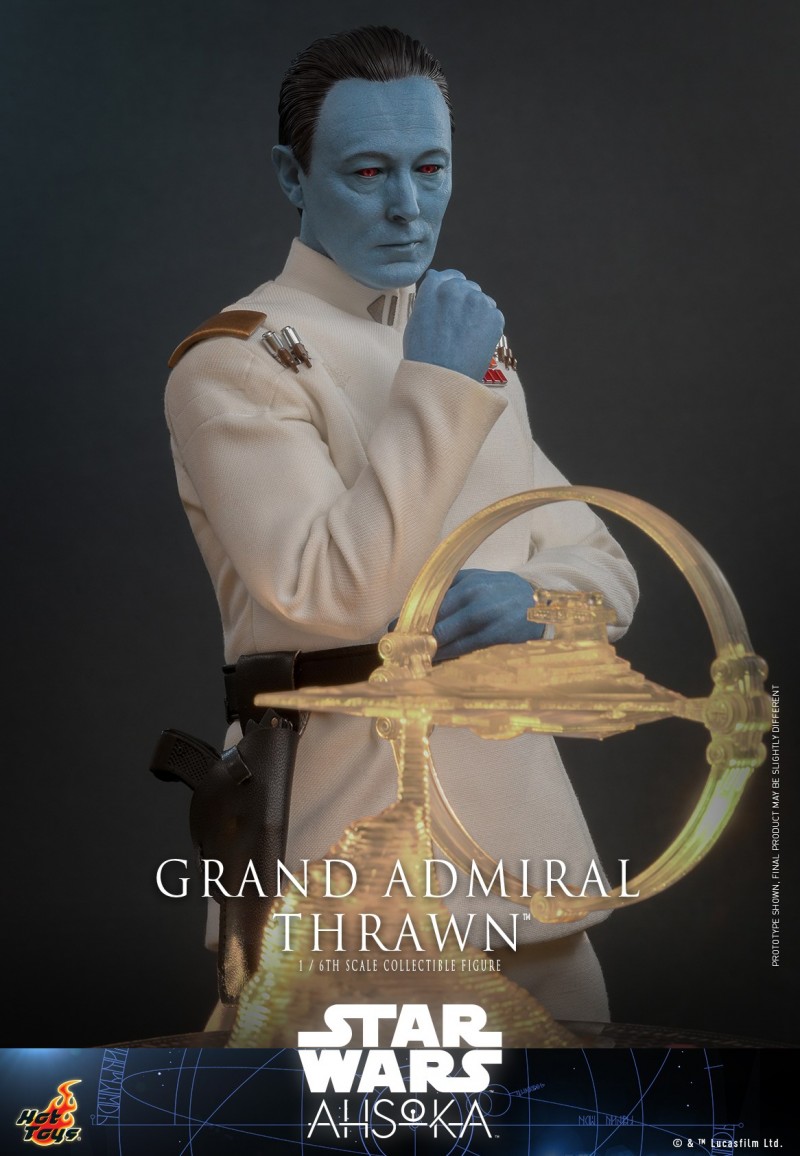 Hot Toys - SWA - Grand Admiral Thrawn_PR5.jpg