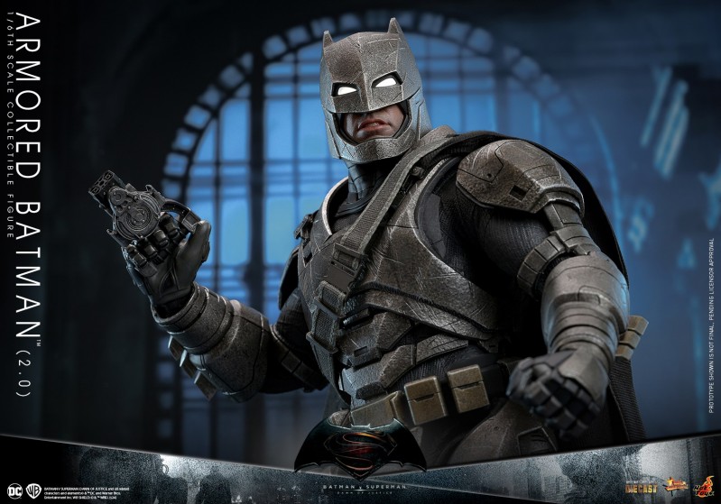 Hot Toys - BVS - Batman (2.0) collectible figure_PR10.jpg