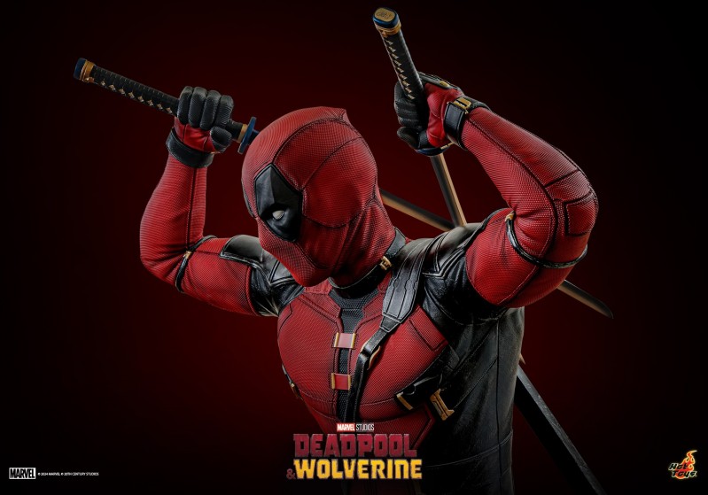 Hot Toys - DP3 - Deadpool Life Size Statue_PR6.jpg