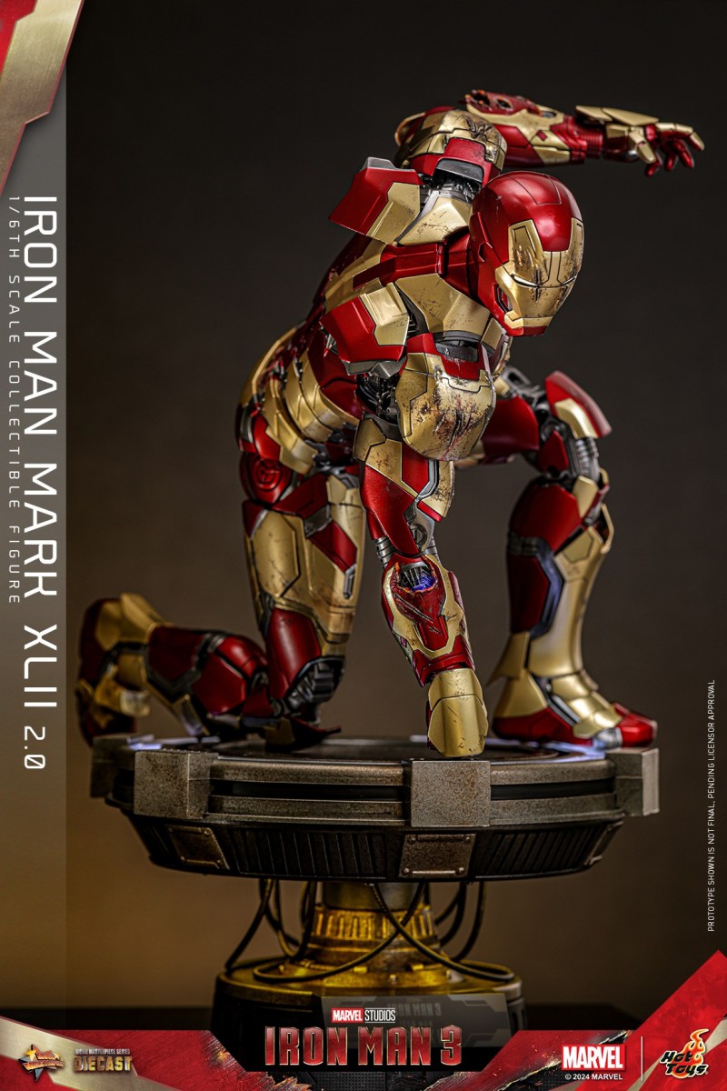 Hot Toys - IM3 - Mark 42 (2.0) Figure_PR11.jpg