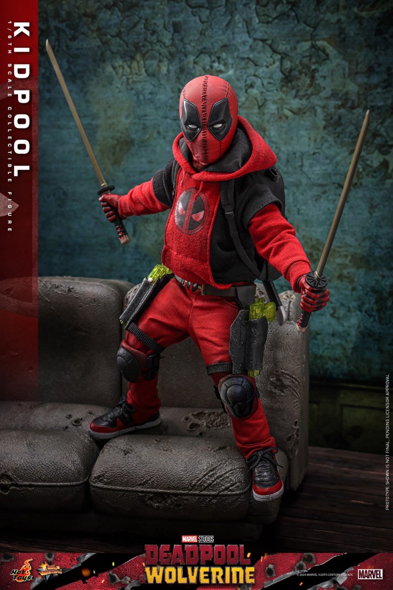 Hot Toys - DP3 - Kidpool Figure_PR11.jpg