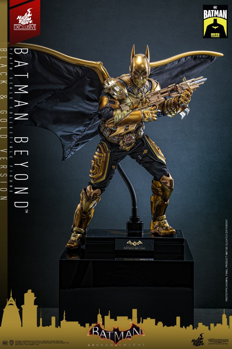 Hot Toys - BAK - Batman (Black &amp; Gold Version) collectible figure_PR1.jpg