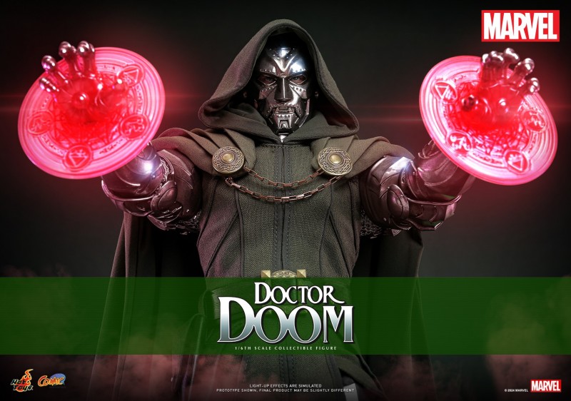 Hot Toys - Marvel Comics - Doctor Doom Collectible Figure_Poster.jpg