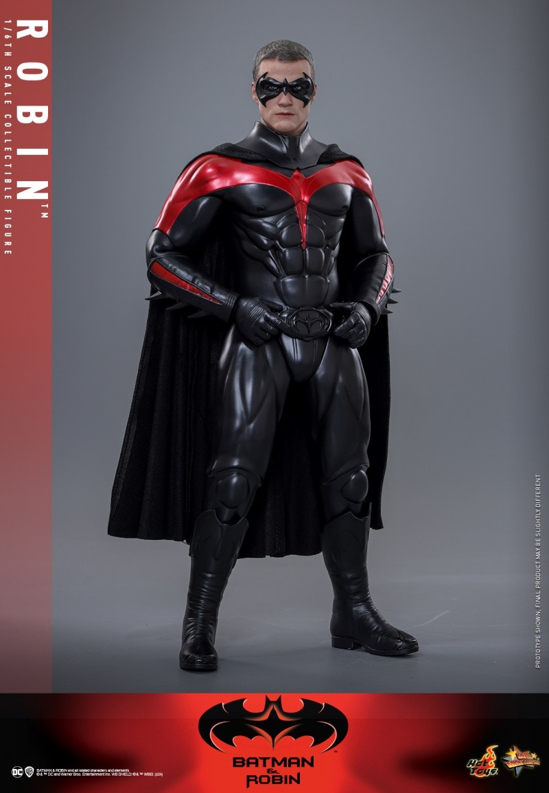 Hot Toys - Batman and Robin - Robin_PR4.jpg