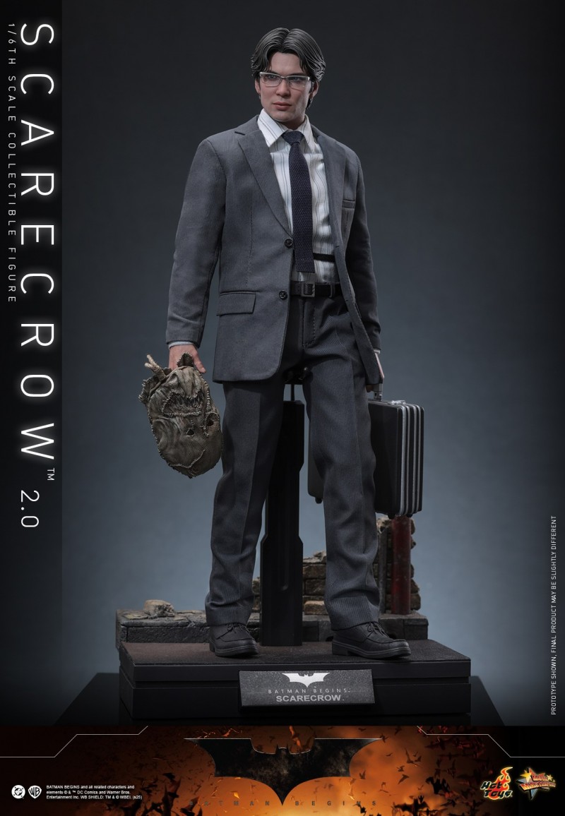 Hot Toys - Batman Begins C Scarecrow 2.0_PR2.jpg