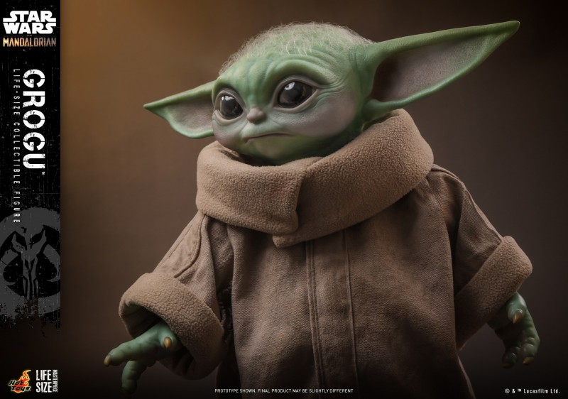 Hot Toys - Star Wars - The Mandalorian - Grogu Life-Size Collectible_PR5.jpg