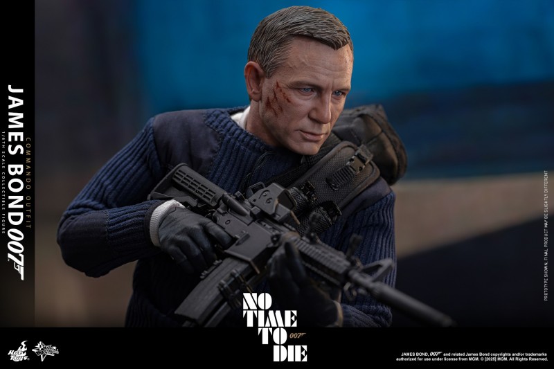 Hot Toys - No Time To Die - James Bond Commando Outfit_PR14.jpg