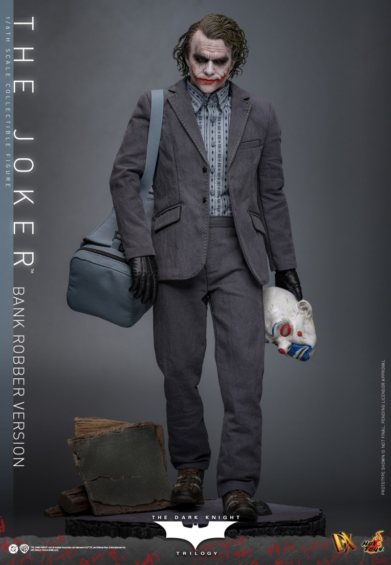 Hot Toys - TDK – The Joker Bank Robber_PR6.jpg Hot Toys - TDK – The Joker Bank Robber_PR6.jpg