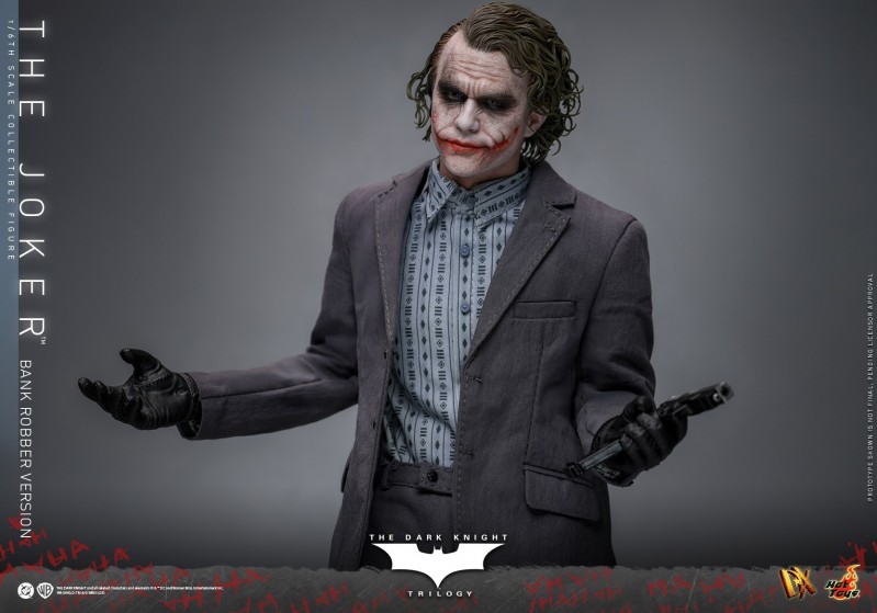 Hot Toys - TDK – The Joker Bank Robber_PR11.jpg Hot Toys - TDK – The Joker Bank Robber_PR11.jpg
