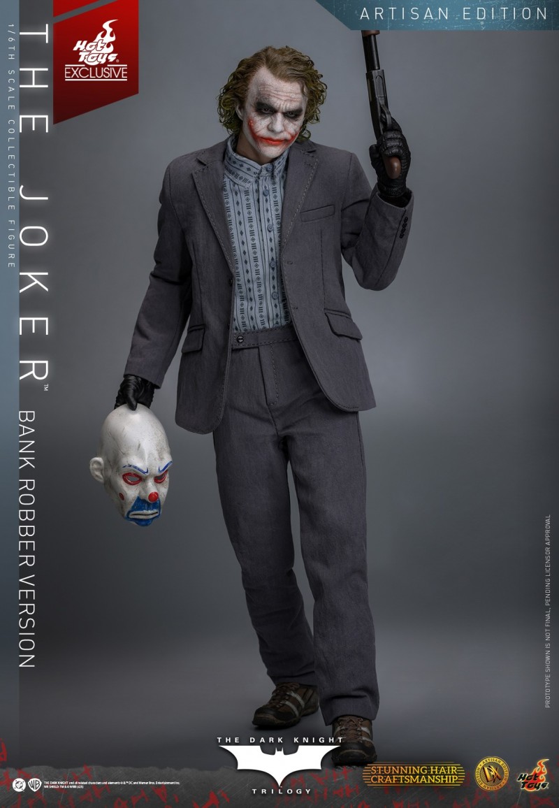 Hot Toys - TDK C The Joker Bank Robber AE_PR6.jpg