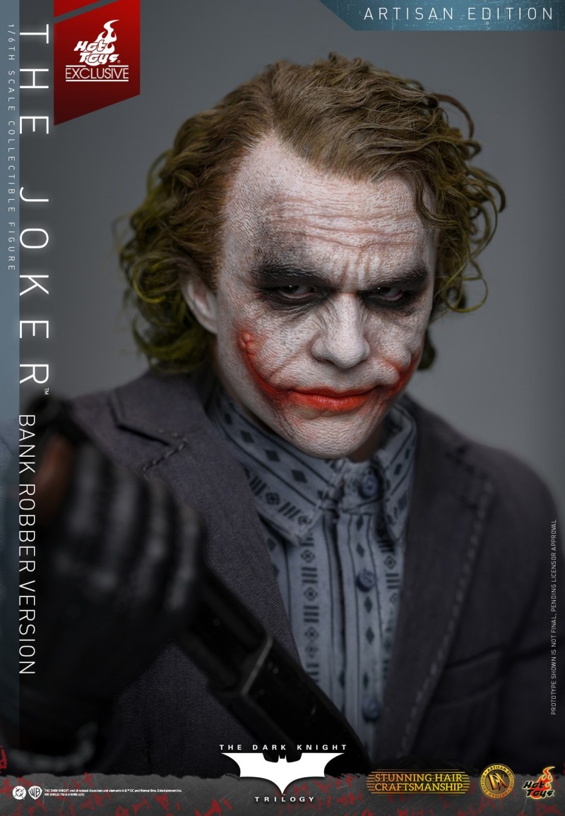 Hot Toys - TDK C The Joker Bank Robber AE_PR15.jpg