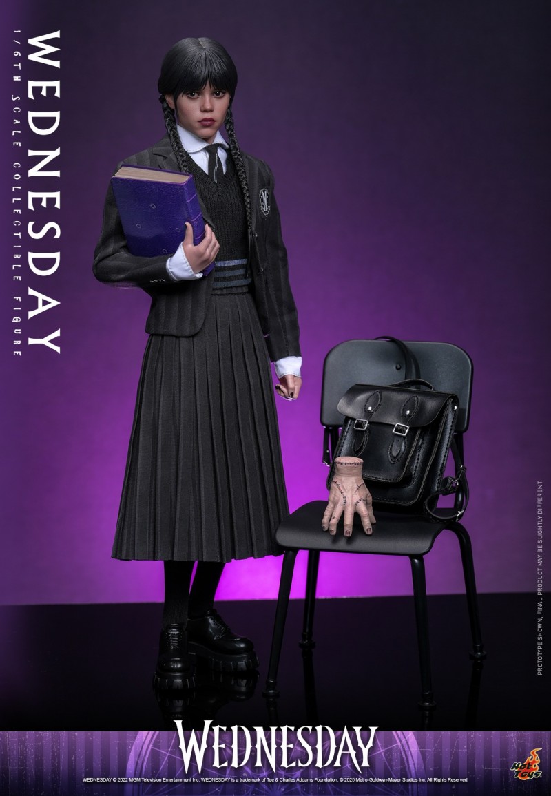 Hot Toys - Wednesday - Wednesday_PR6.jpg