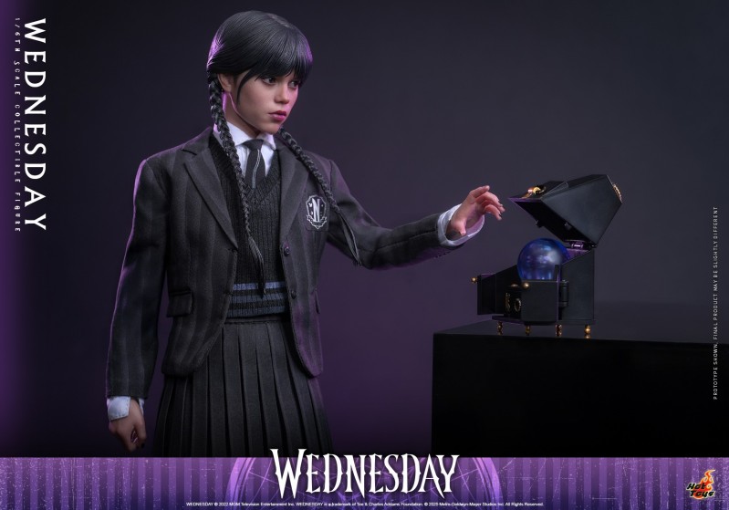 Hot Toys - Wednesday - Wednesday_PR14.jpg